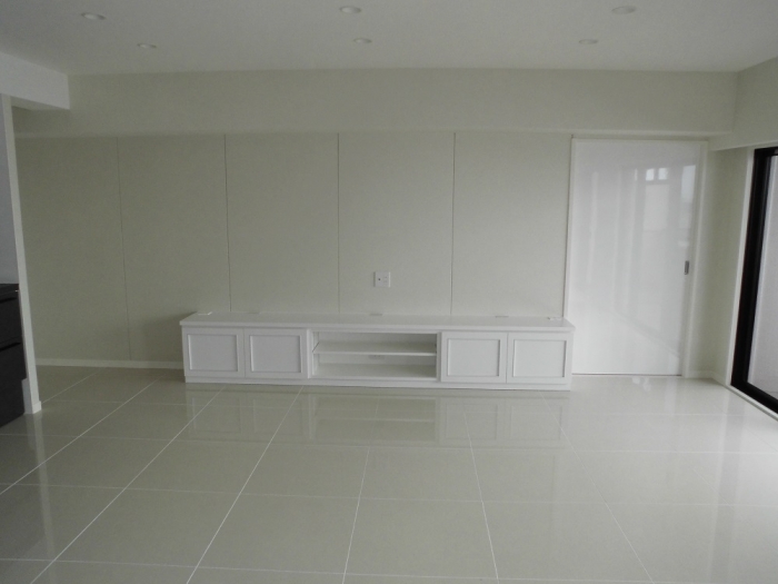 T様邸　床・壁面リフォーム
海の見える素敵なマンションのリフォームをご紹介！